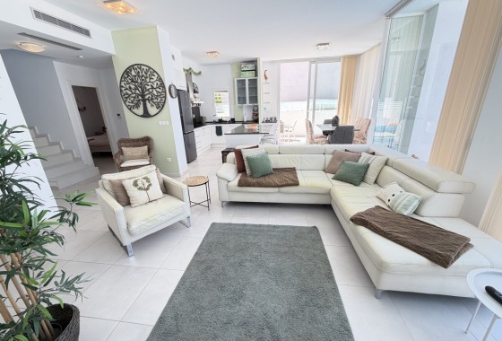 Resale - Detached Villa - Mil Palmeras