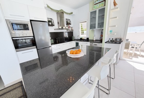 Resale - Detached Villa - Mil Palmeras