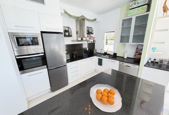 Resale - Detached Villa - Mil Palmeras