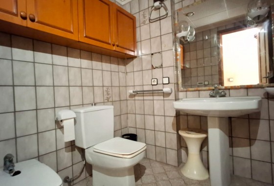 Resale - Apartment - Orihuela Costa - Zona Centro