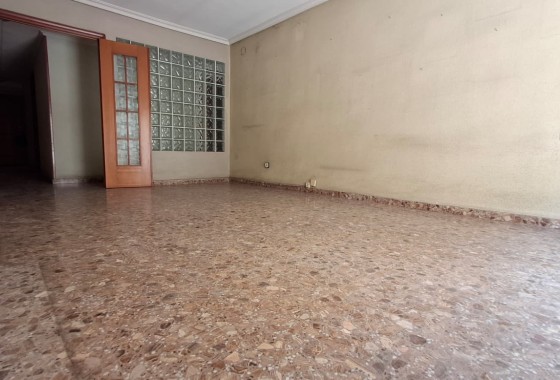 Resale - Apartment - Orihuela Costa - Zona Centro