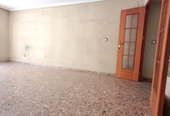 Resale - Apartment - Orihuela Costa - Zona Centro