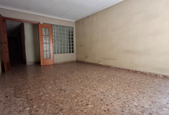Resale - Apartment - Orihuela Costa - Zona Centro