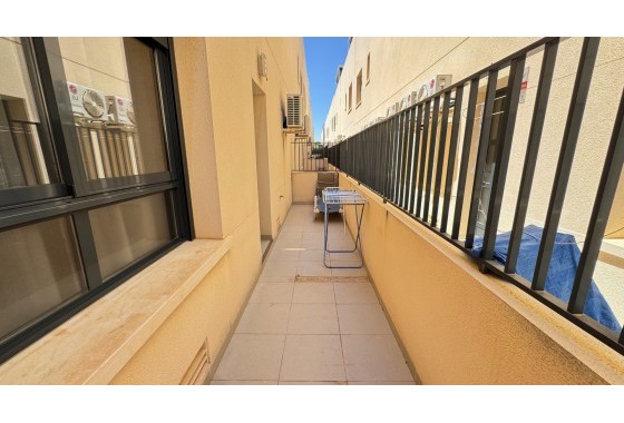 Resale - Apartment - Pilar de la Horadada - La Torre De La Horadada