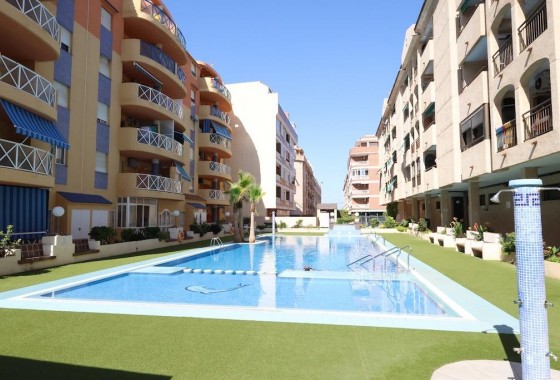 Revente - Appartement - Torrevieja - Centro