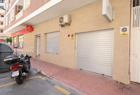 Segunda Mano - Local - Torrevieja - Centro