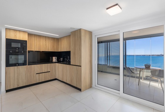 Resale - Apartment - Torrevieja - Punta prima