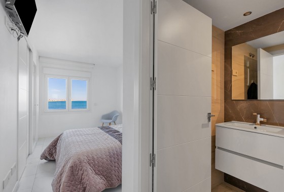 Resale - Apartment - Torrevieja - Punta prima