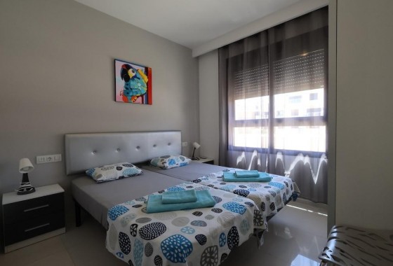 Segunda Mano - Bungalow - Orihuela Costa - La Regia