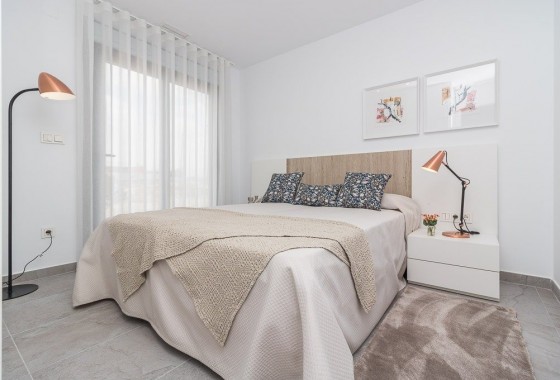 Obra nueva - Bungalow - Torrevieja - Los balcones