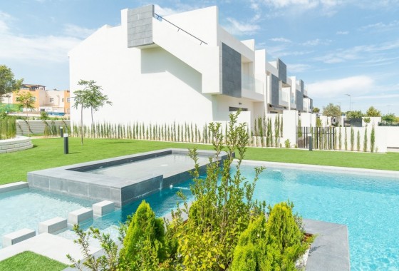 Obra nueva - Bungalow - Torrevieja - Los balcones