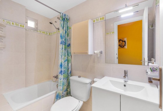 Segunda Mano - Apartamento - Torrevieja - La Mata pueblo