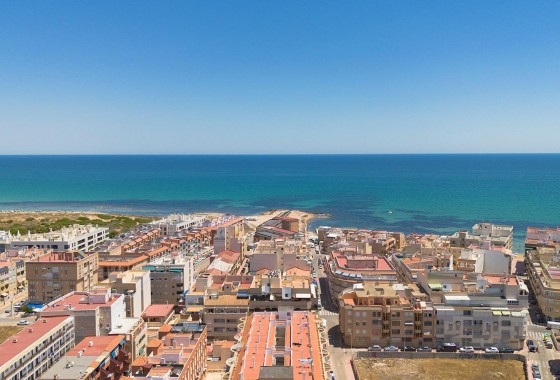 Segunda Mano - Apartamento - Torrevieja - La Mata pueblo