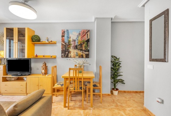 Segunda Mano - Apartamento - Torrevieja - Habaneras