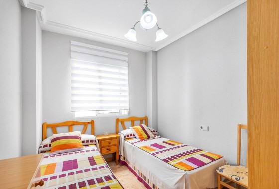 Segunda Mano - Apartamento - Torrevieja - Habaneras