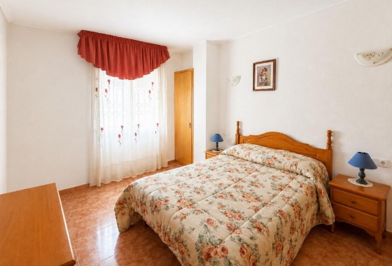 Segunda Mano - Apartamento - Torrevieja - Estacion de autobuses