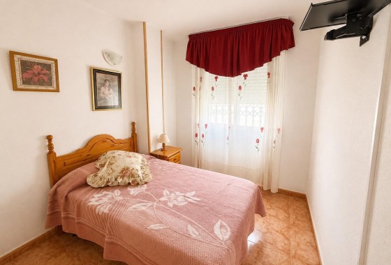 Segunda Mano - Apartamento - Torrevieja - Estacion de autobuses