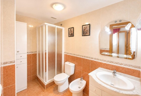Segunda Mano - Apartamento - Torrevieja - Estacion de autobuses