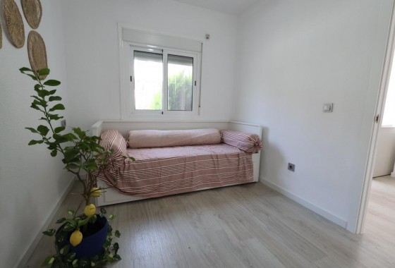 Segunda Mano - Bungalow - Torrevieja - Los Balcones - Los Altos del Edén