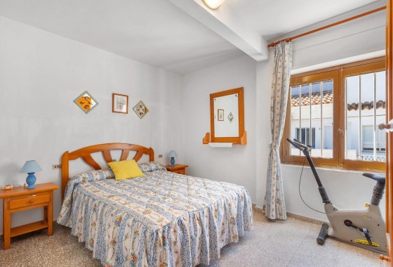 Segunda Mano - Bungalow - Torrevieja - Los Europeos