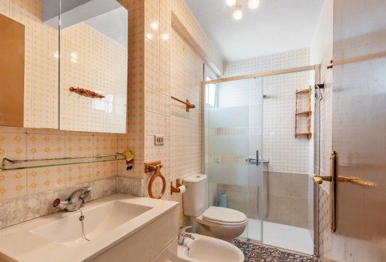 Segunda Mano - Bungalow - Torrevieja - Los Europeos