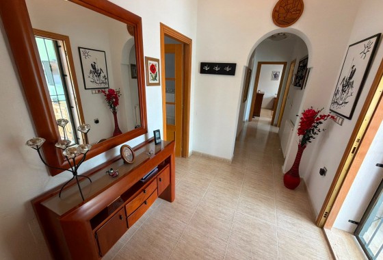 Revente - Villa - Los Montesinos - La herrada