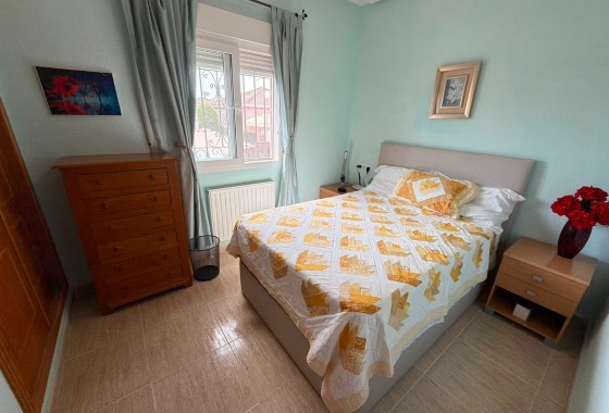 Revente - Villa - Los Montesinos - La herrada