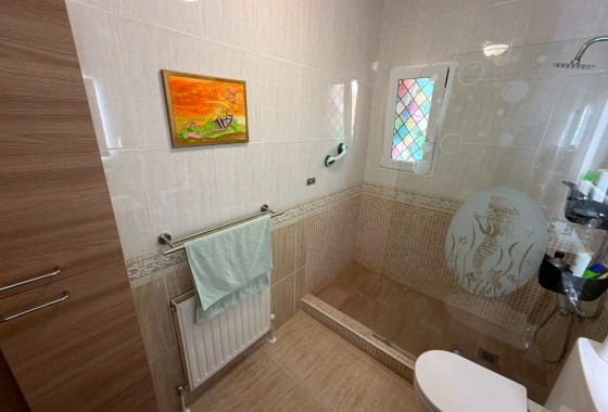 Revente - Villa - Los Montesinos - La herrada