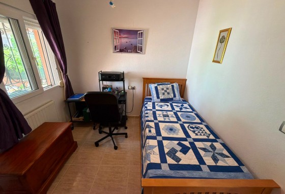 Revente - Villa - Los Montesinos - La herrada
