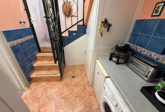 Revente - Villa - Los Montesinos - La herrada