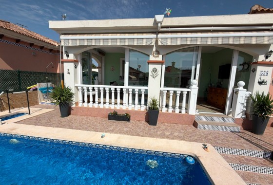 Revente - Villa - Los Montesinos - La herrada