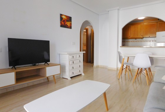 Segunda Mano - Apartamento - San Miguel de Salinas
