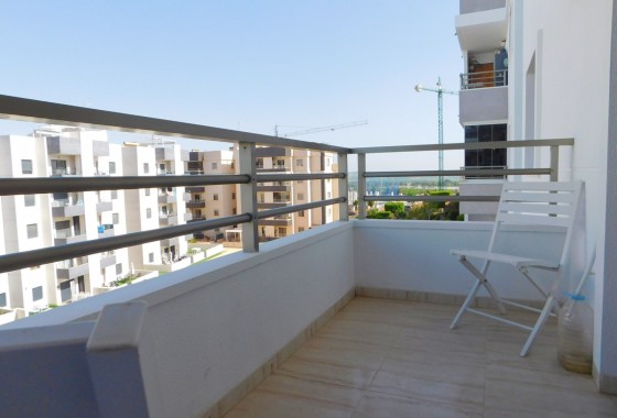 Segunda Mano - Apartamento - San Miguel de Salinas