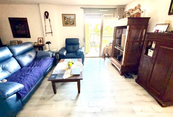 Resale - Apartment - Orihuela Costa - La Zenia