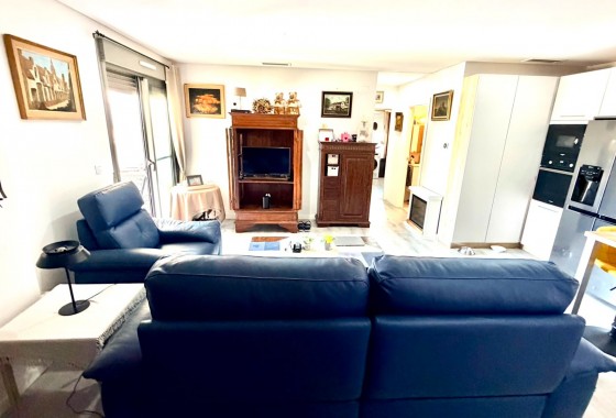 Resale - Apartment - Orihuela Costa - La Zenia