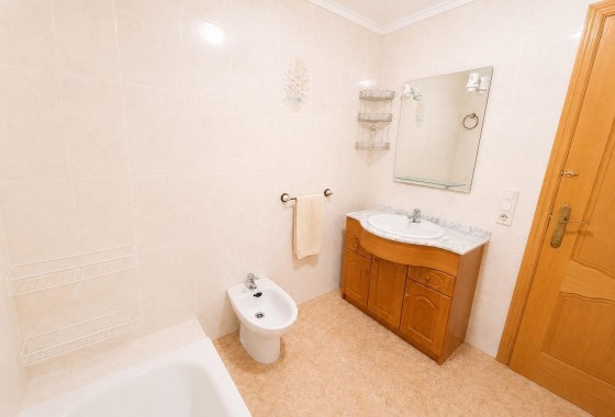 Revente - Appartement - Torrevieja - Estacion de autobuses