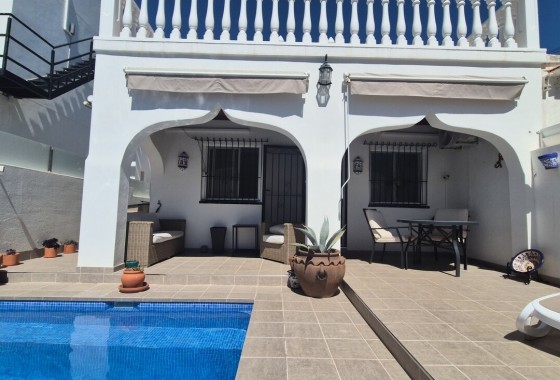 Revente - Maison mitoyenne - Villamartin - Costa Blanca