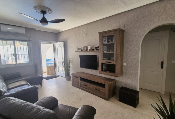 Revente - Maison mitoyenne - Villamartin - Costa Blanca