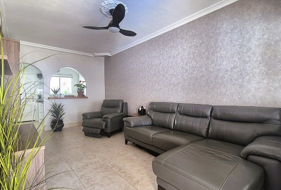 Revente - Maison mitoyenne - Villamartin - Costa Blanca