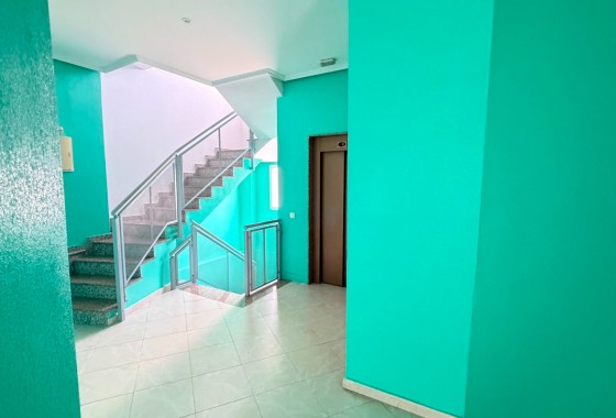 Resale - Apartment - Los Montesinos