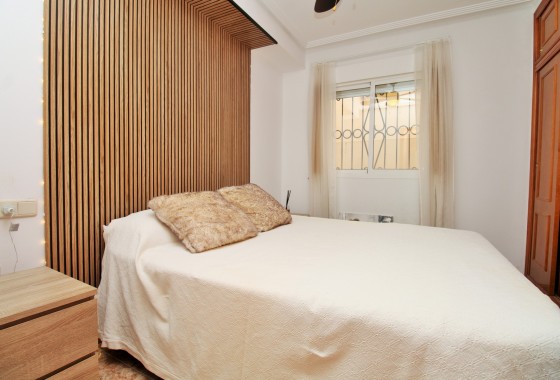 Segunda Mano - Apartamento - Punta Prima