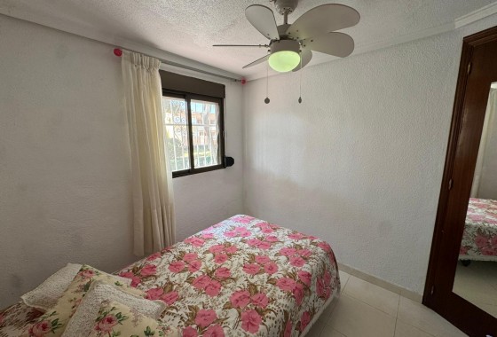 Segunda Mano - Bungalow - Torrevieja - Playa de los Naufragos