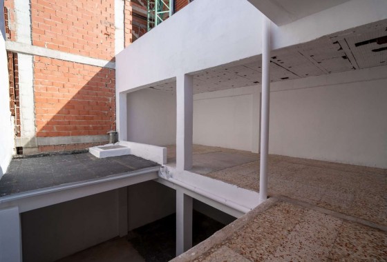 Segunda Mano - Edificio - Torrevieja - Centro
