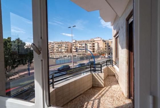 Segunda Mano - Edificio - Torrevieja - Centro