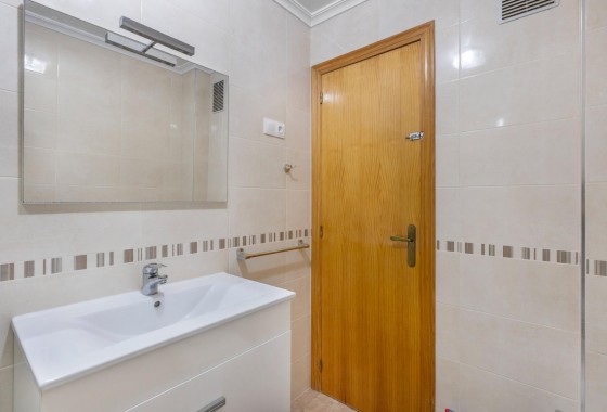 Segunda Mano - Apartamento - Torrevieja - La Mata pueblo