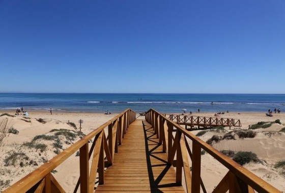 Segunda Mano - Apartamento - Torrevieja - La Mata pueblo