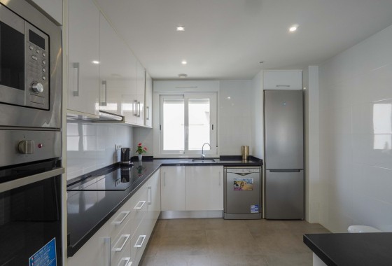 Segunda Mano - Apartamento - Torrevieja - Aguas nuevas 1