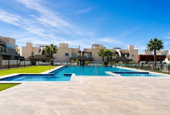Segunda Mano - Apartamento - Torrevieja - Aguas nuevas 1
