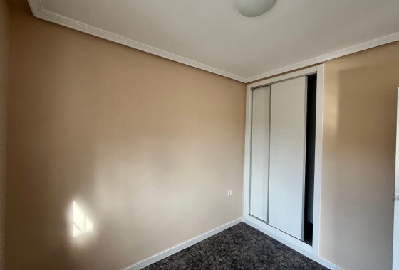 Segunda Mano - Apartamento - Playa Flamenca - Res. San Antonio