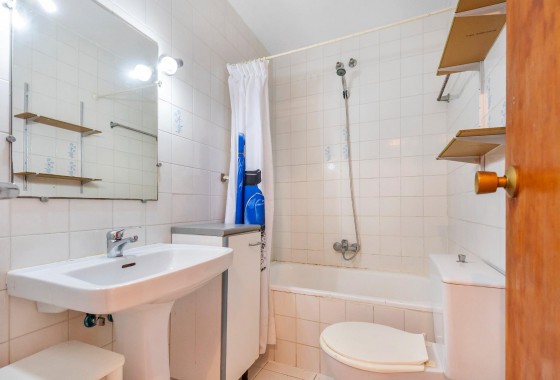 Segunda Mano - Apartamento - Guardamar del Segura - CENTRO